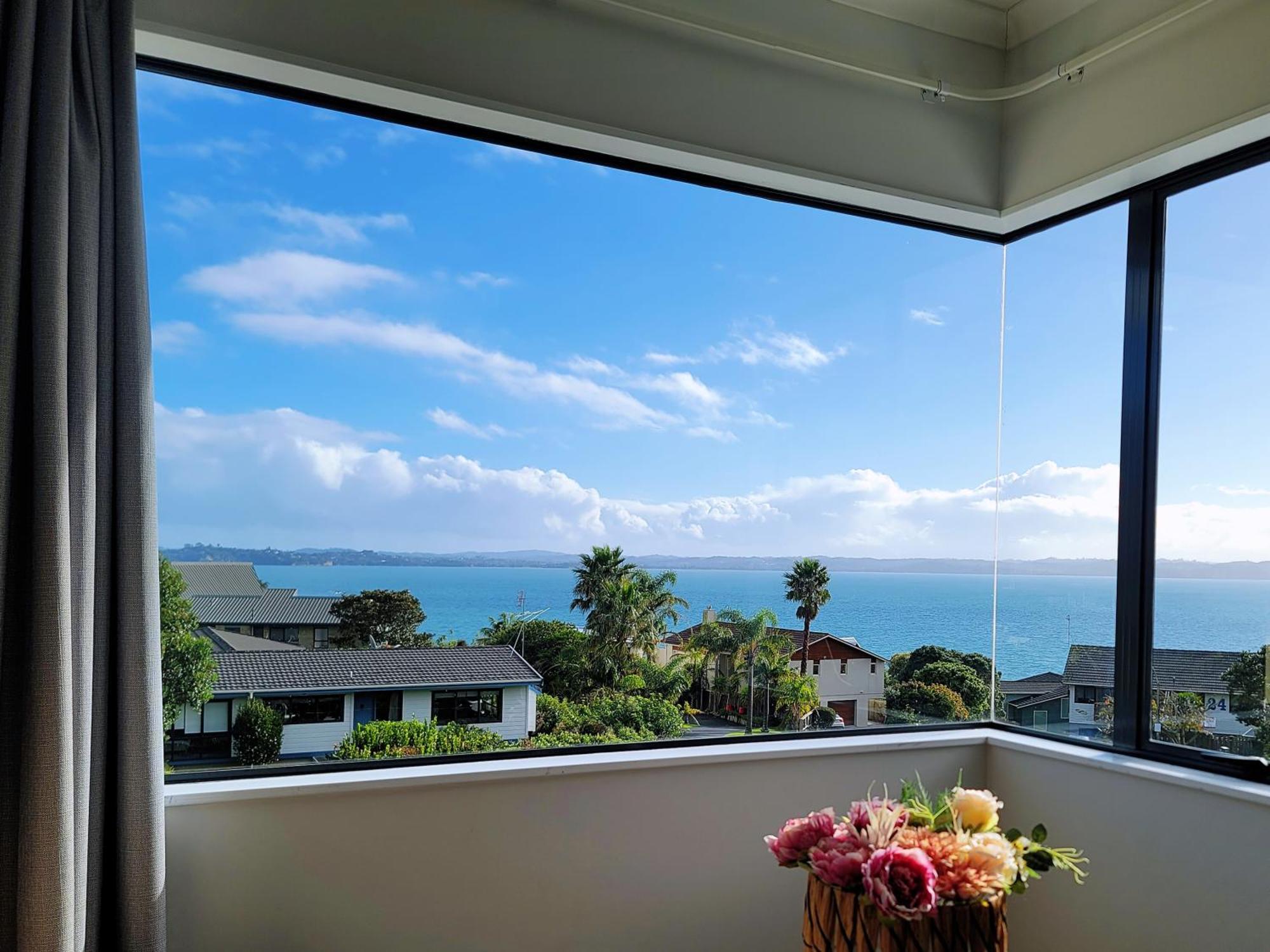 Sea View 5 Bedroom Holiday House Whangaparaoa Luaran gambar