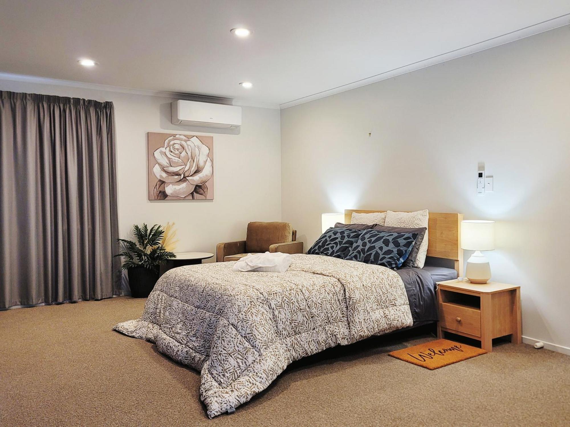Sea View 5 Bedroom Holiday House Whangaparaoa Luaran gambar