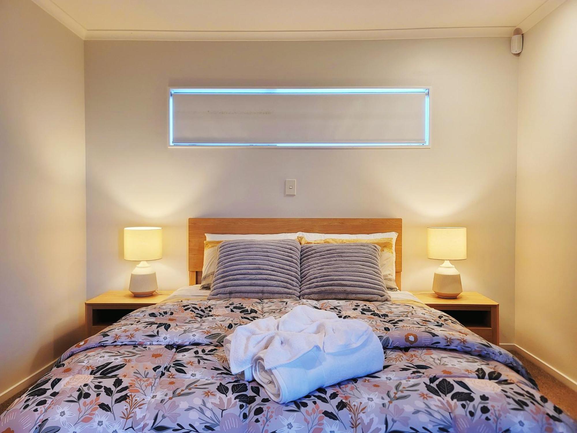 Sea View 5 Bedroom Holiday House Whangaparaoa Luaran gambar