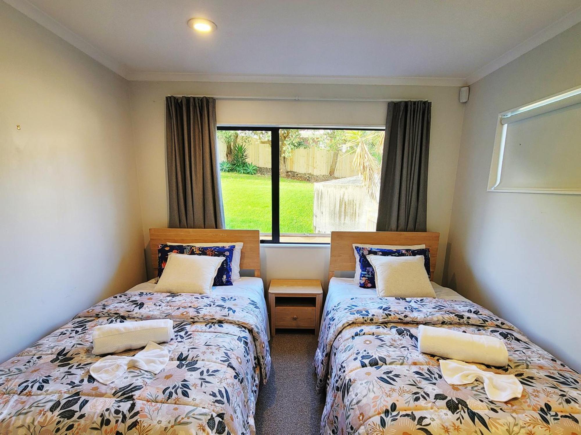 Sea View 5 Bedroom Holiday House Whangaparaoa Luaran gambar